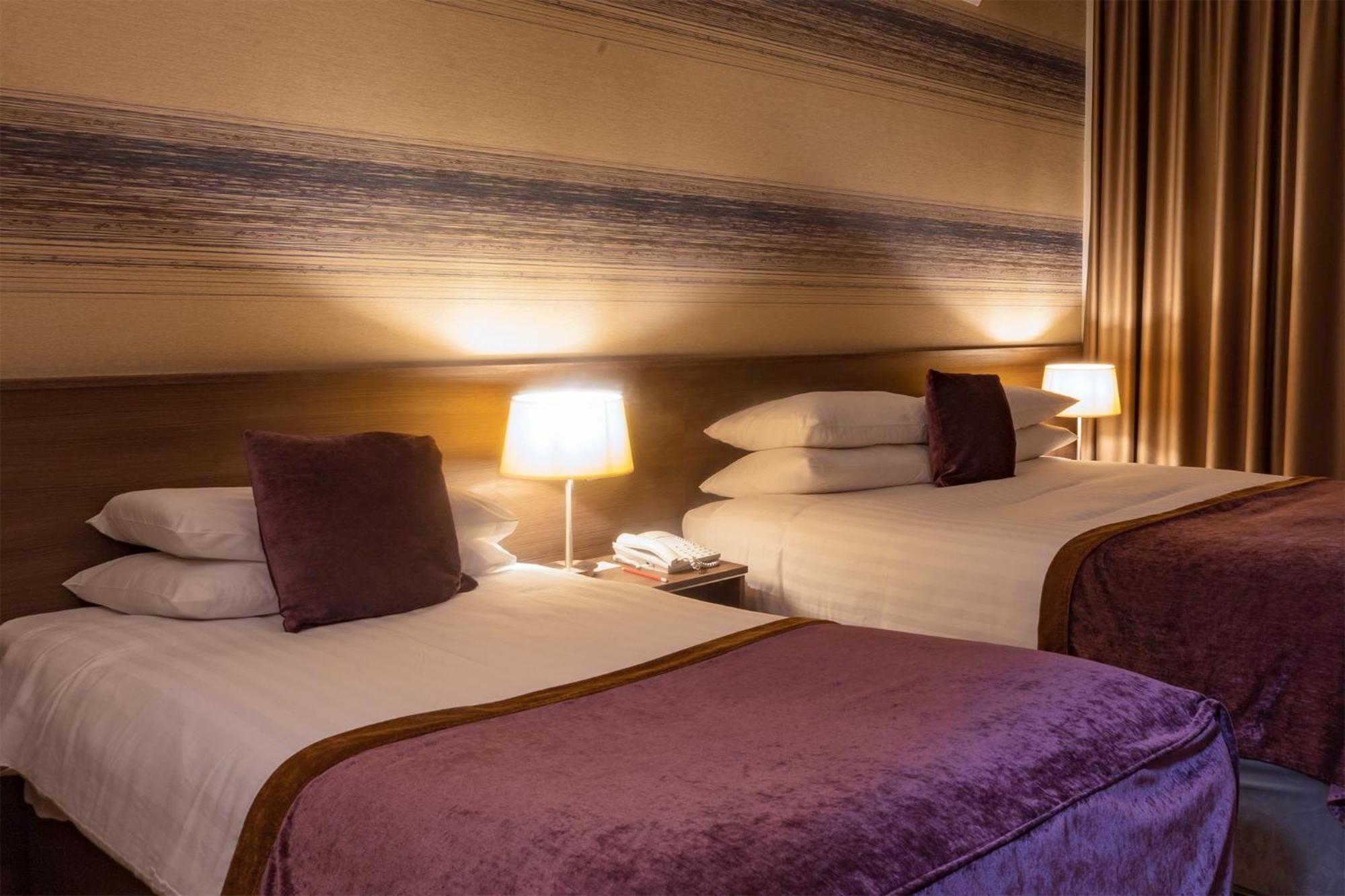 Brandon House Hotel Нью-Росс Экстерьер фото