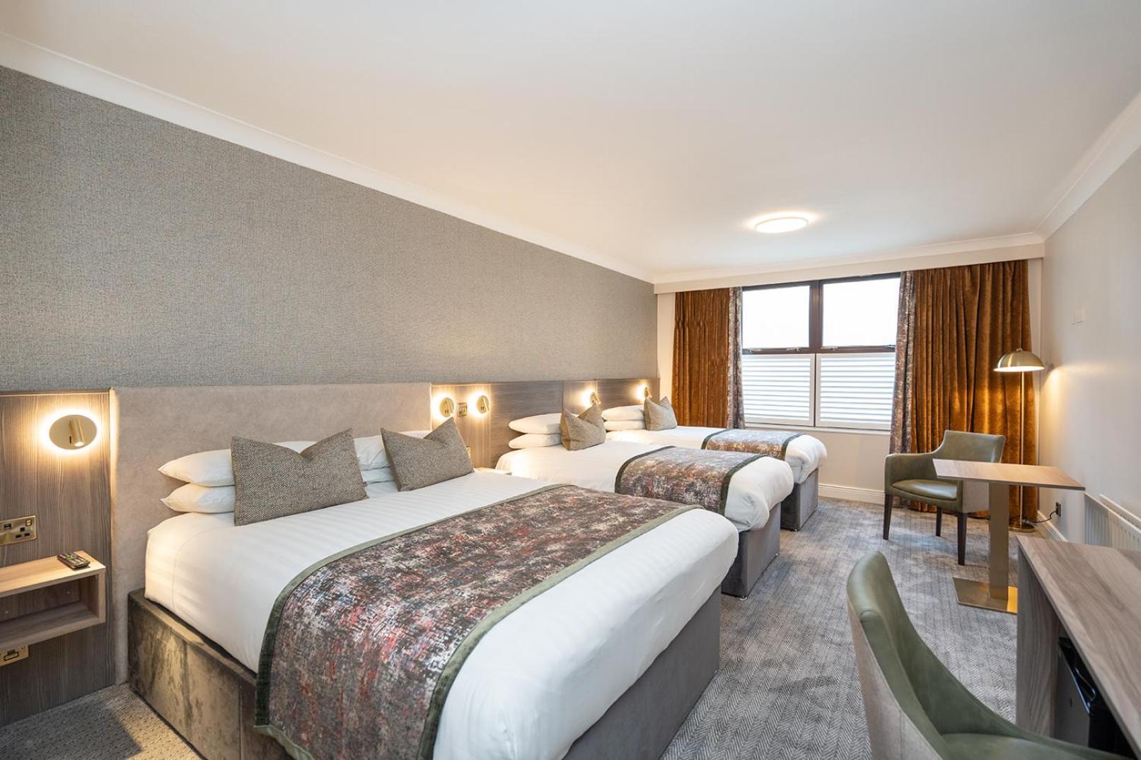 Brandon House Hotel Нью-Росс Экстерьер фото