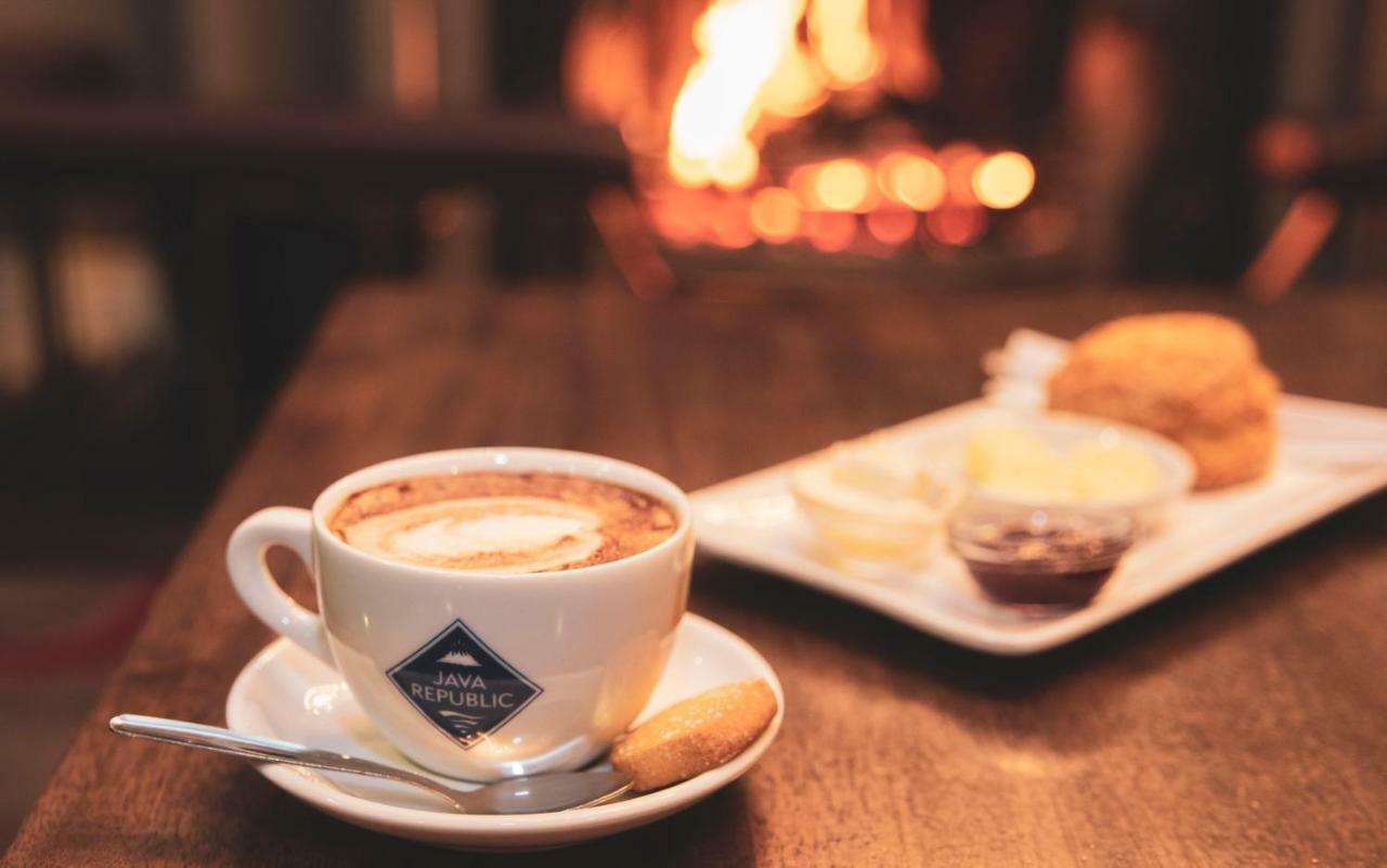 Brandon House Hotel Нью-Росс Экстерьер фото